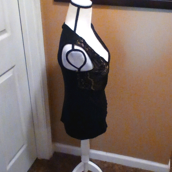 Sheer blouse - Picture 2 of 4